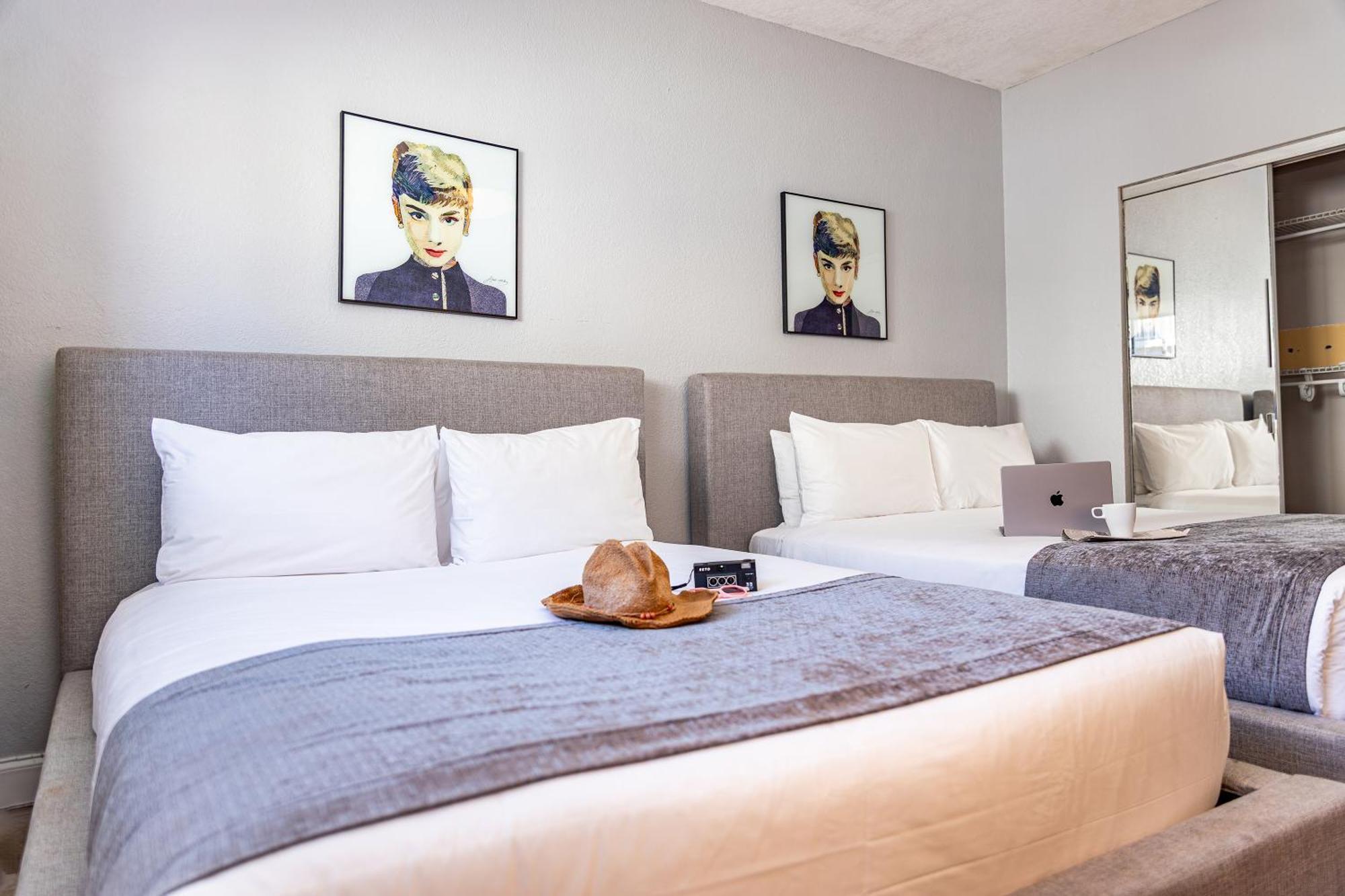 Hotel Beachside 3*