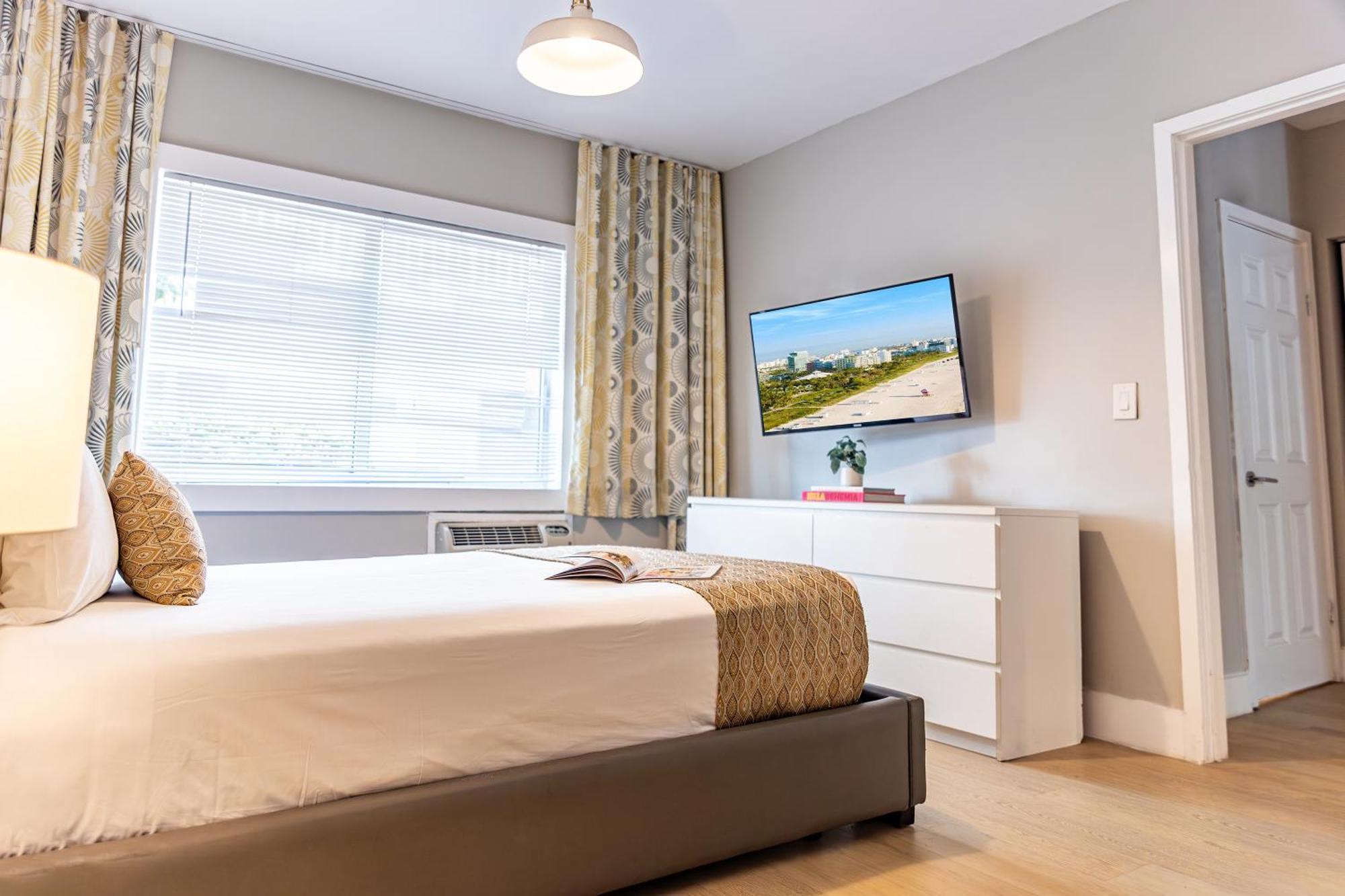 Hotel Beachside Miami Beach