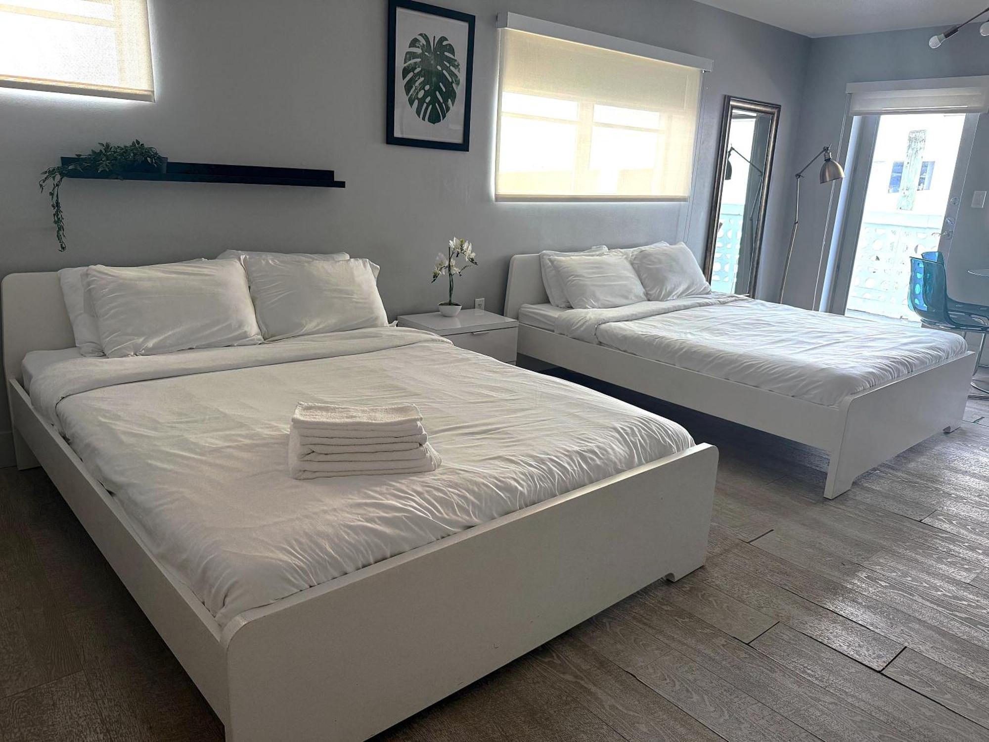 Aparthotel Renzzi On The Ocean Miami Beach