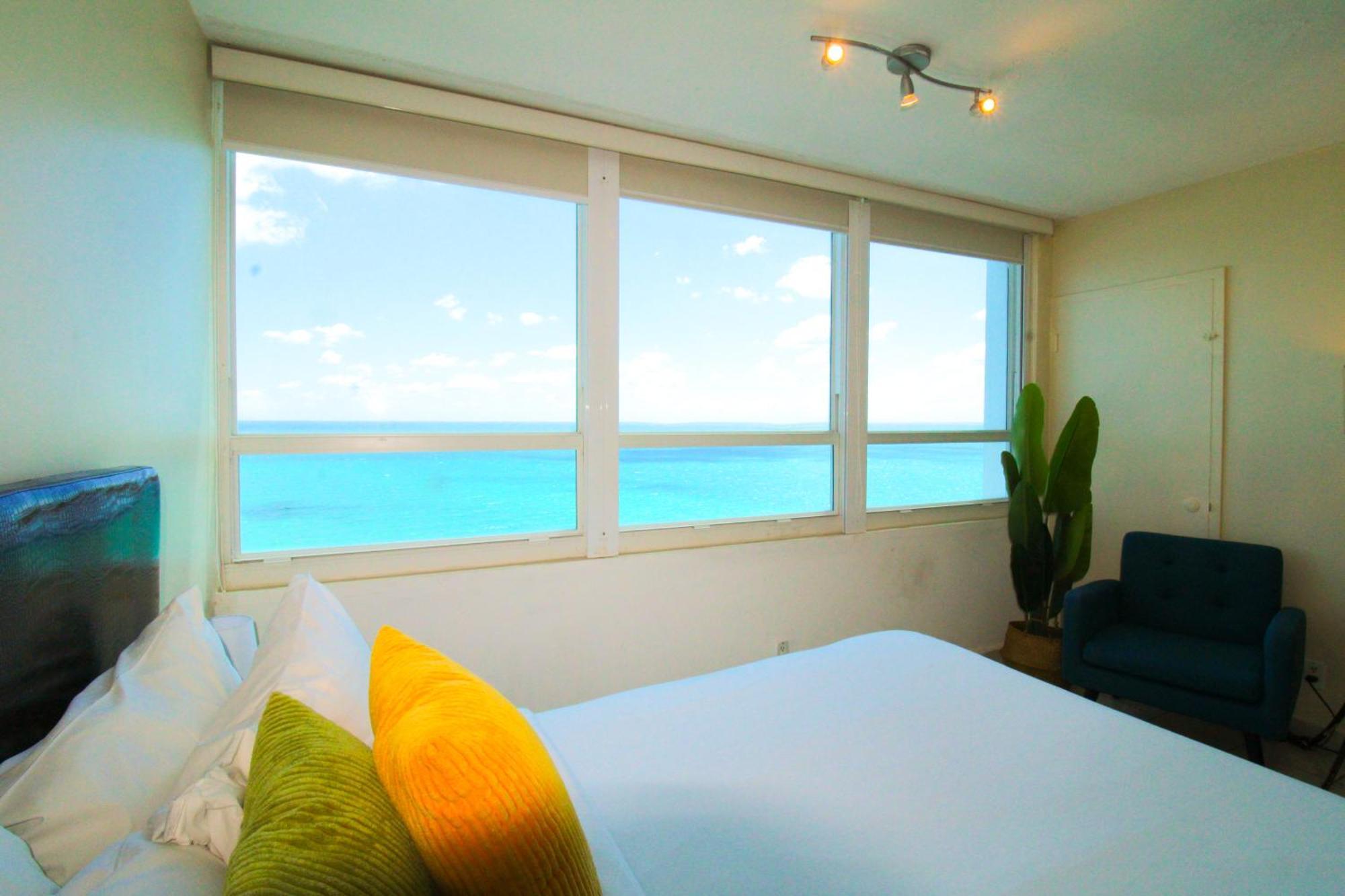 Castle 1733 Ocean View With Direct Access, Pool, Tennis & Free Parking Holiday home *