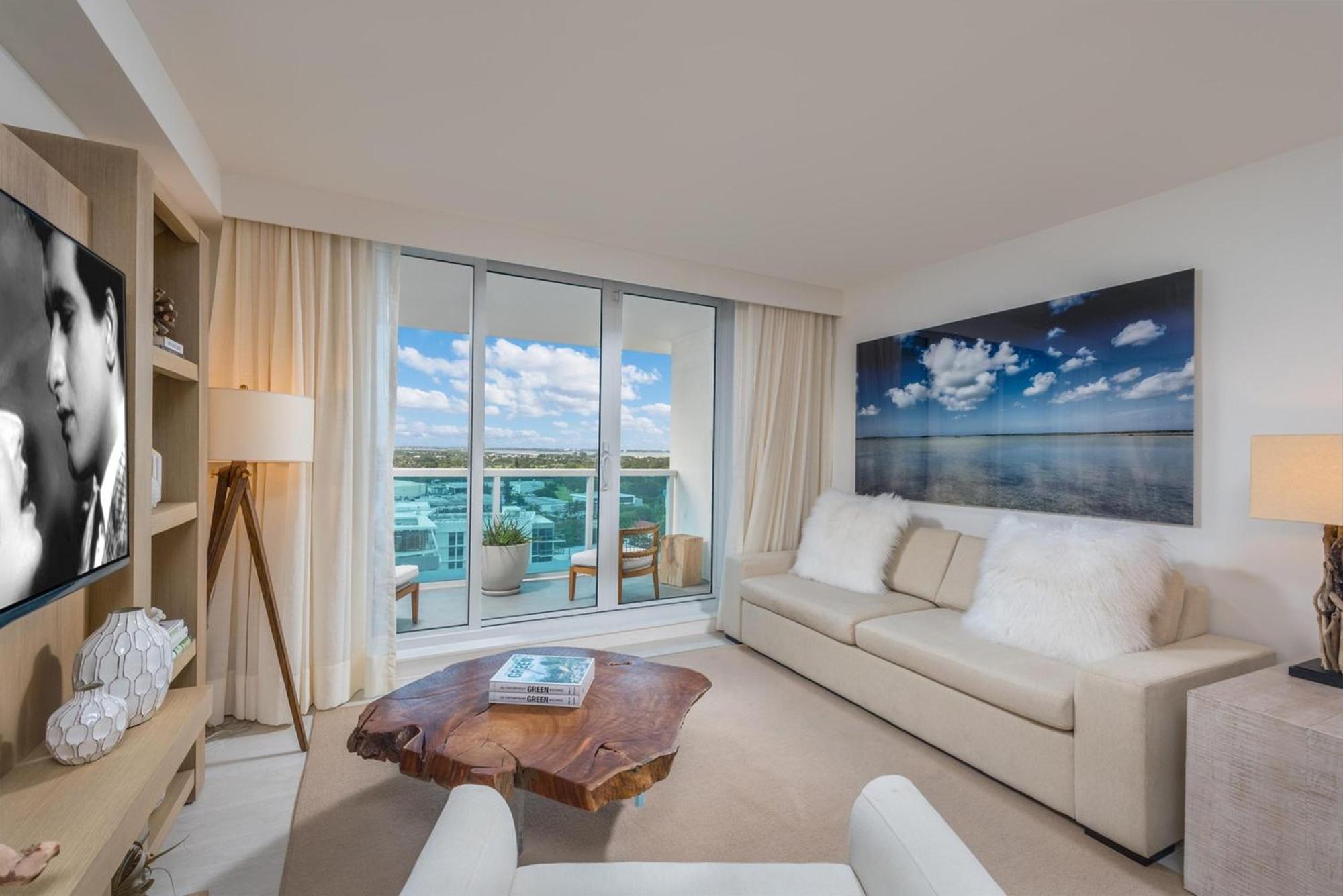 Hotel 1 & Homes Private Luxury