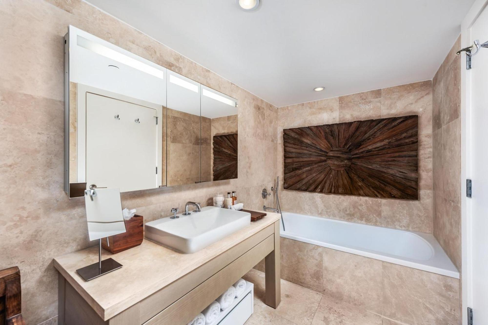 1 & Homes Private Luxury Miami Beach
