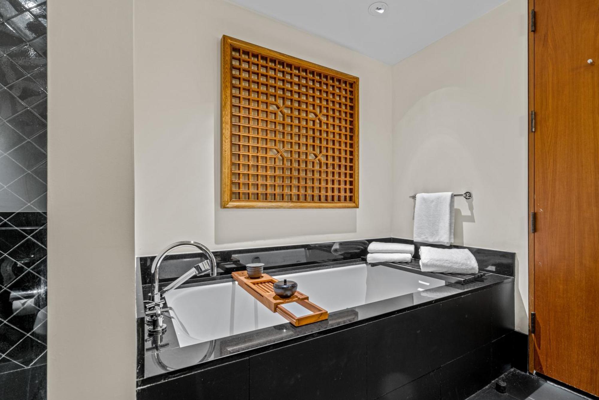 The Setai Miami Private Luxury Residences Hotel Miami Beach