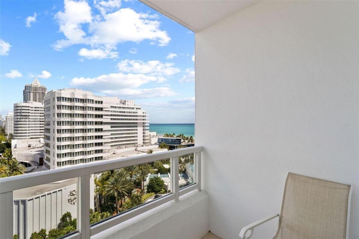 Apartment Fontainebleau New Reno 1br Corner Unit Ocean & Bay *