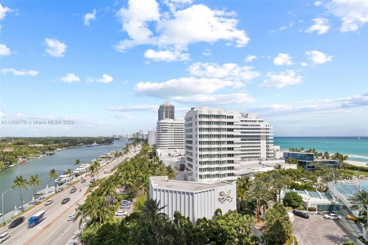 Apartment Fontainebleau New Reno 1br Corner Unit Ocean & Bay Miami Beach