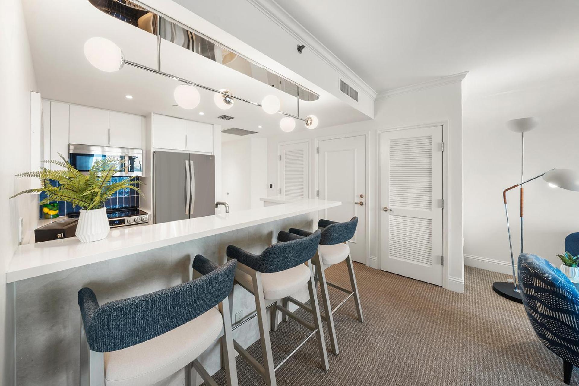 Ocean View Private At Fontainebleau -3505 Miami Beach