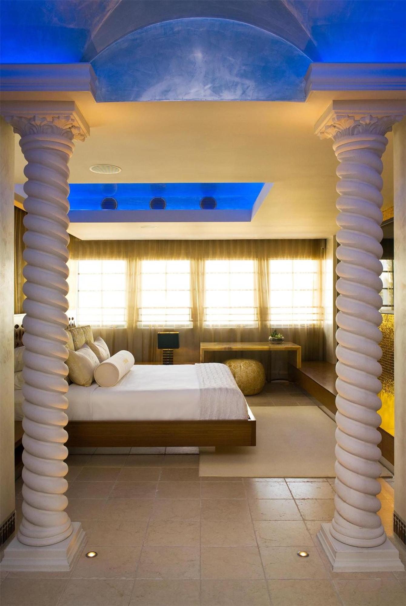 Hotel Dream South Beach, By Hyatt