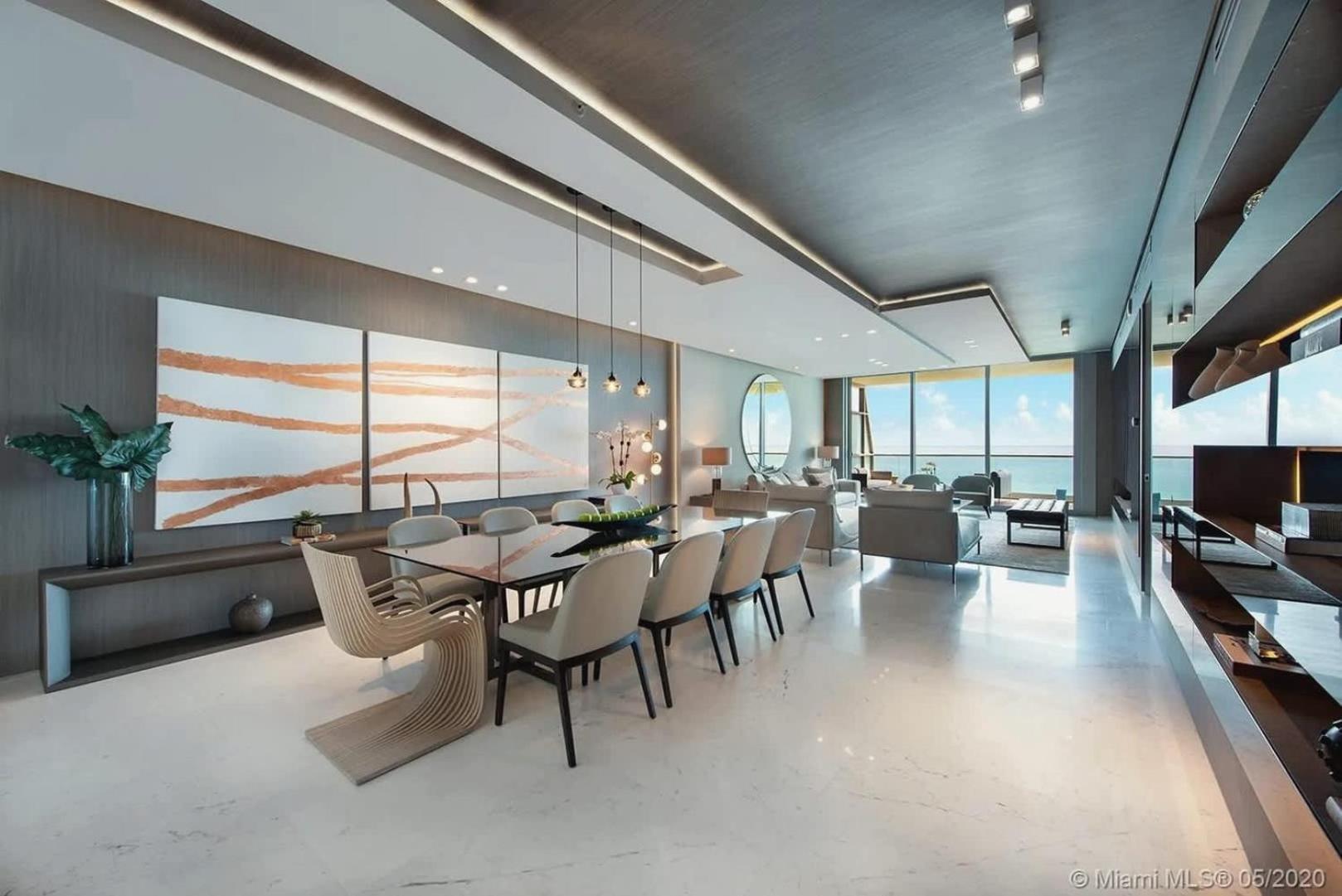 Elegant 4-bdr Oceanfront With Skyline Views Apartment *