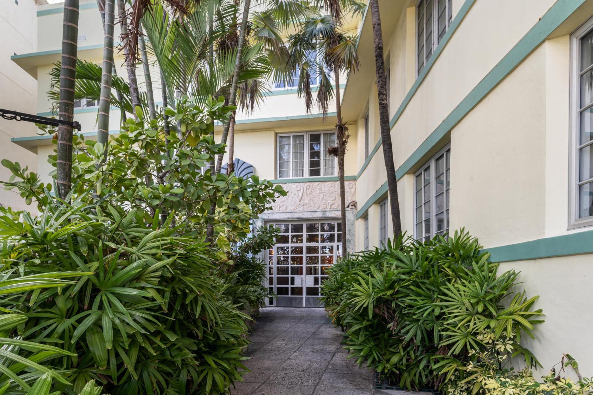 Barbizon On Ocean Drive * Miami Beach