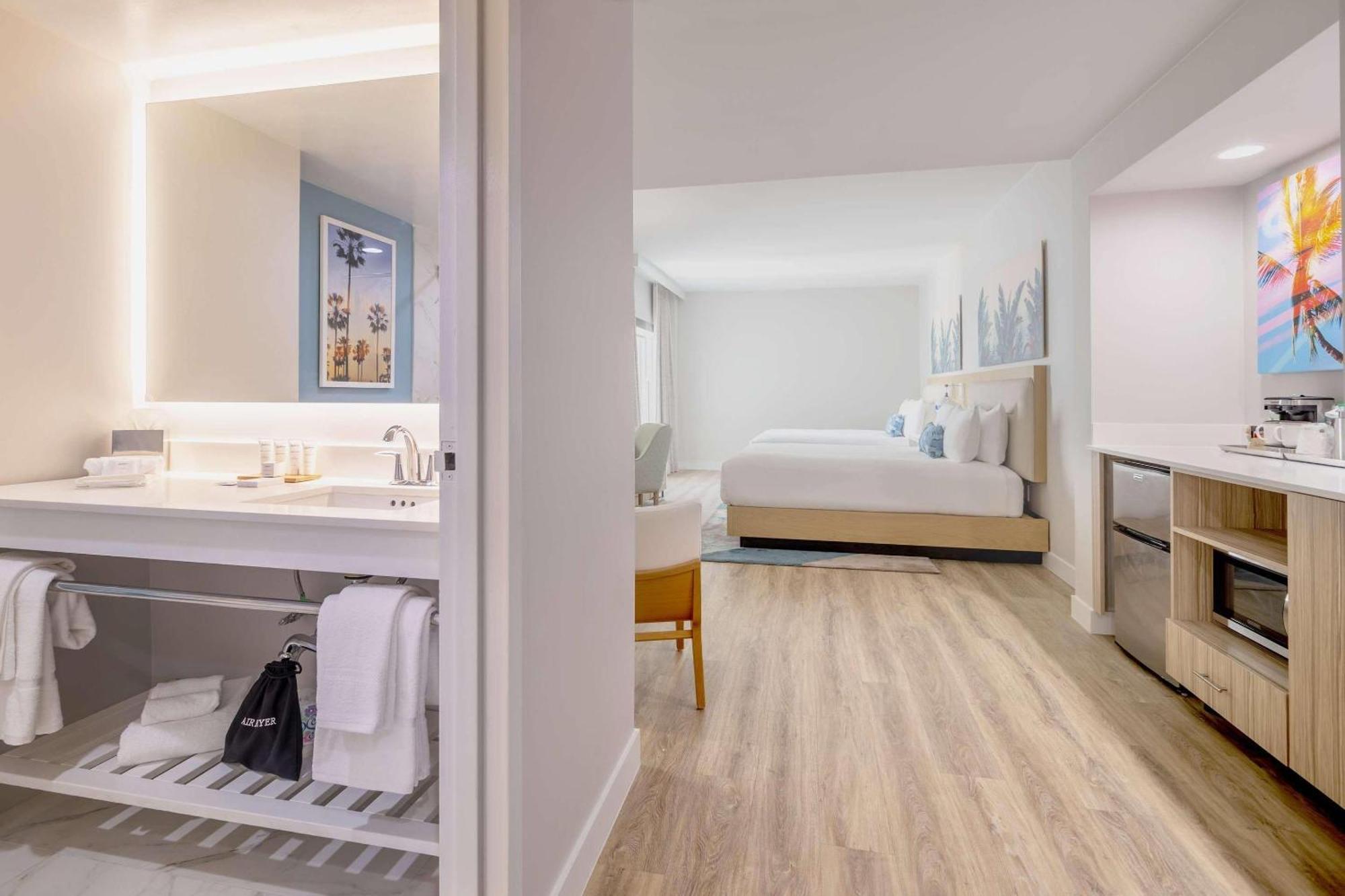Radisson Miami Hotel Miami Beach