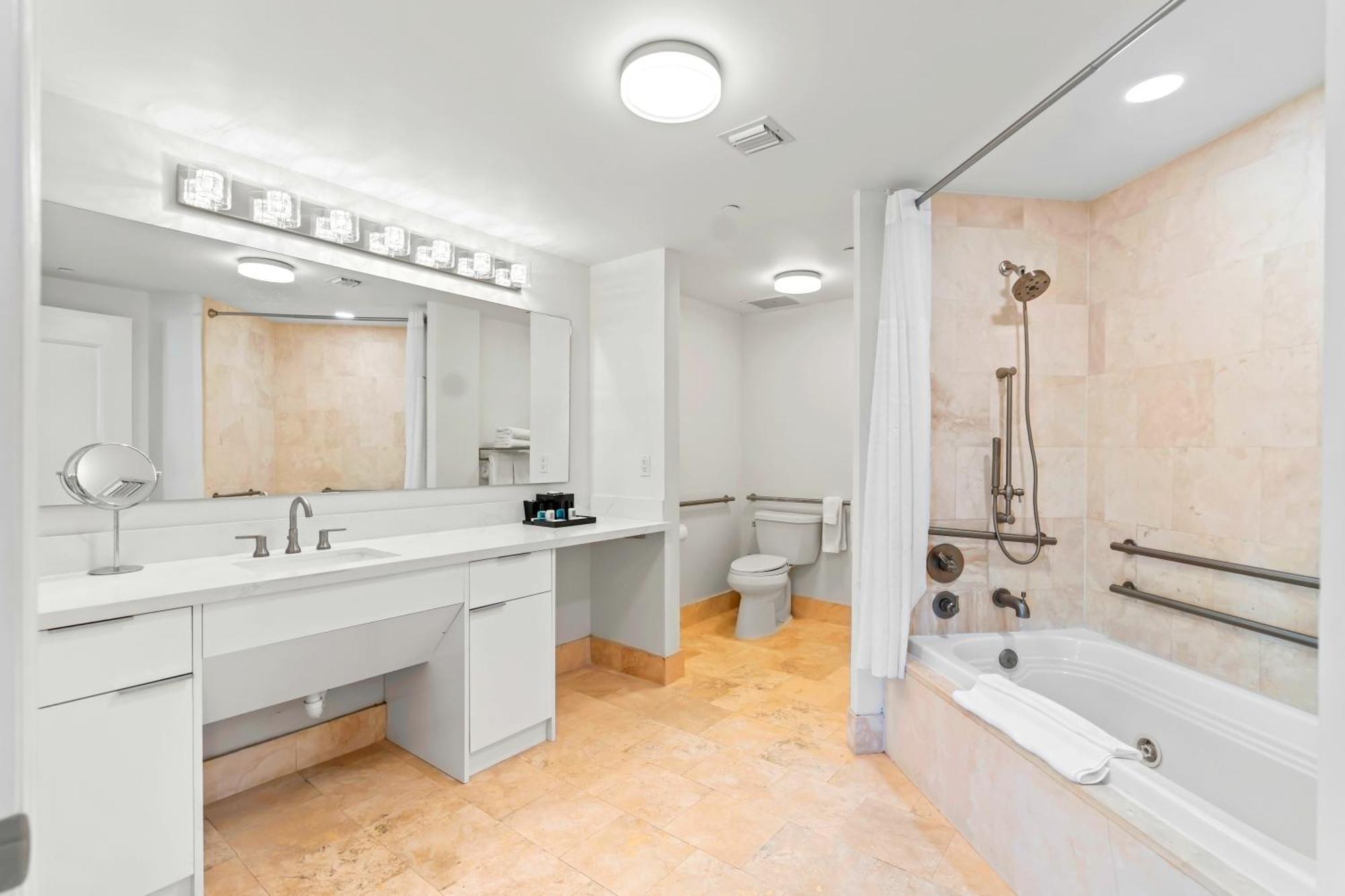 Luxury At Tresor Miami Apartment Miami Beach