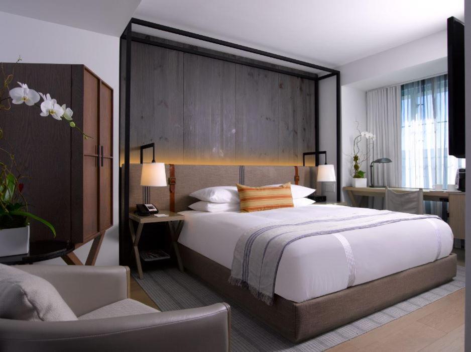 Victor South Hotel