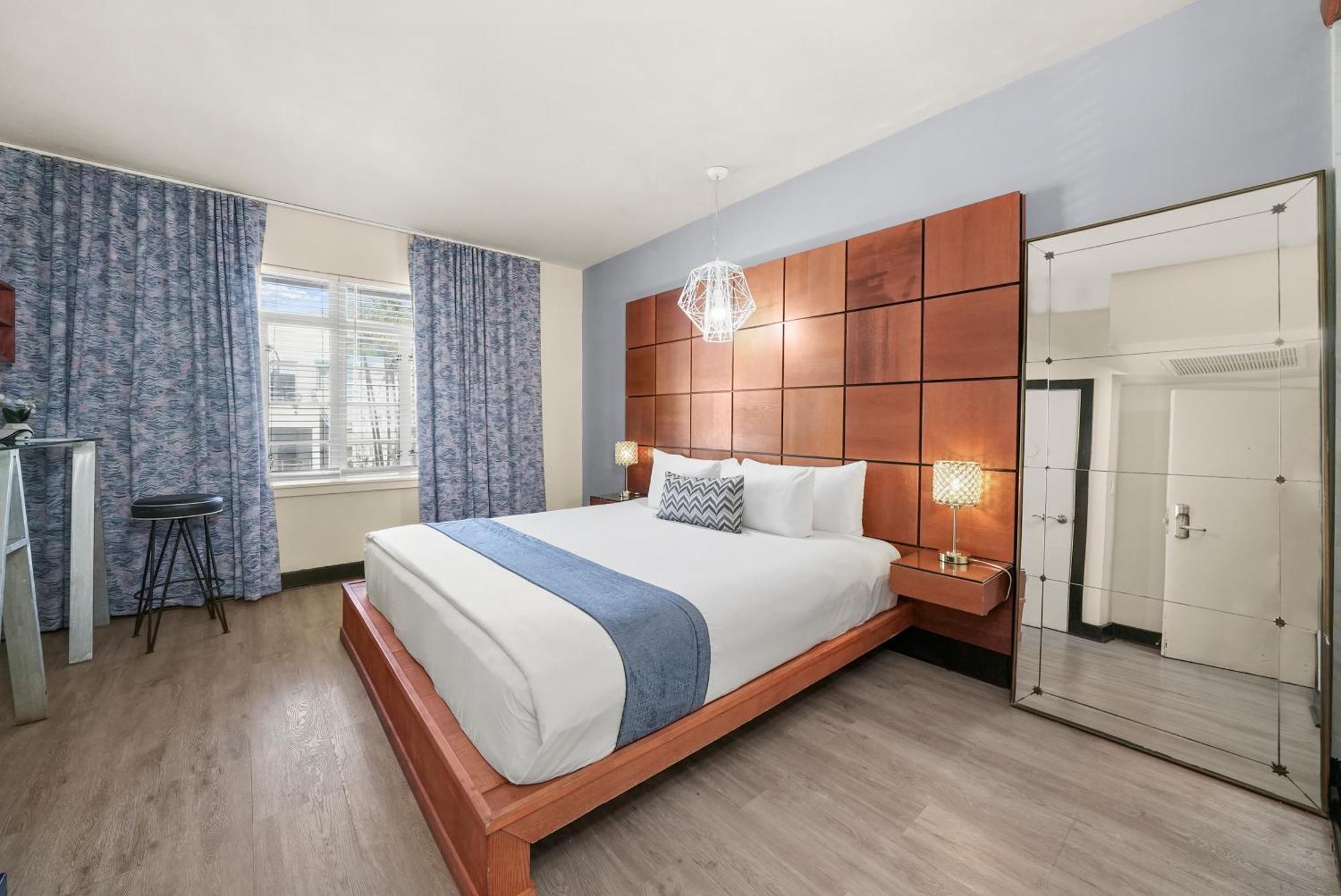 Hotel Chesterfield & 3*