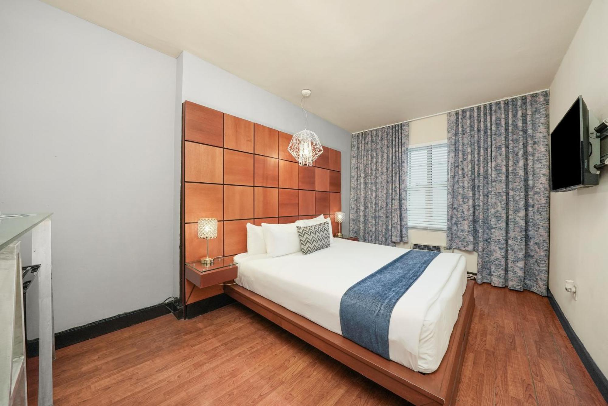 Hotel Chesterfield & 3*