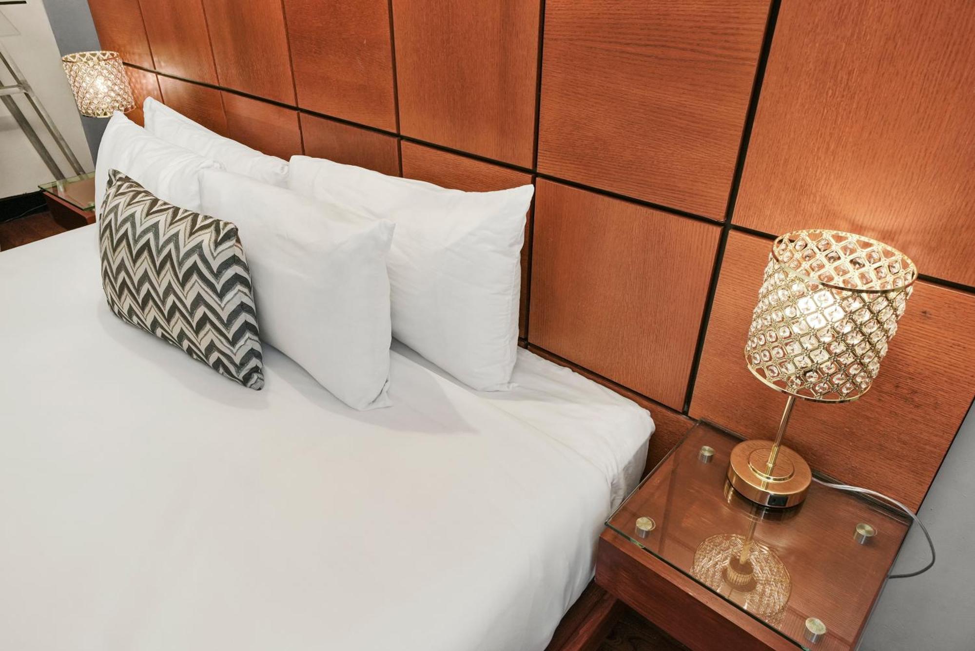 Hotel Chesterfield & 3*