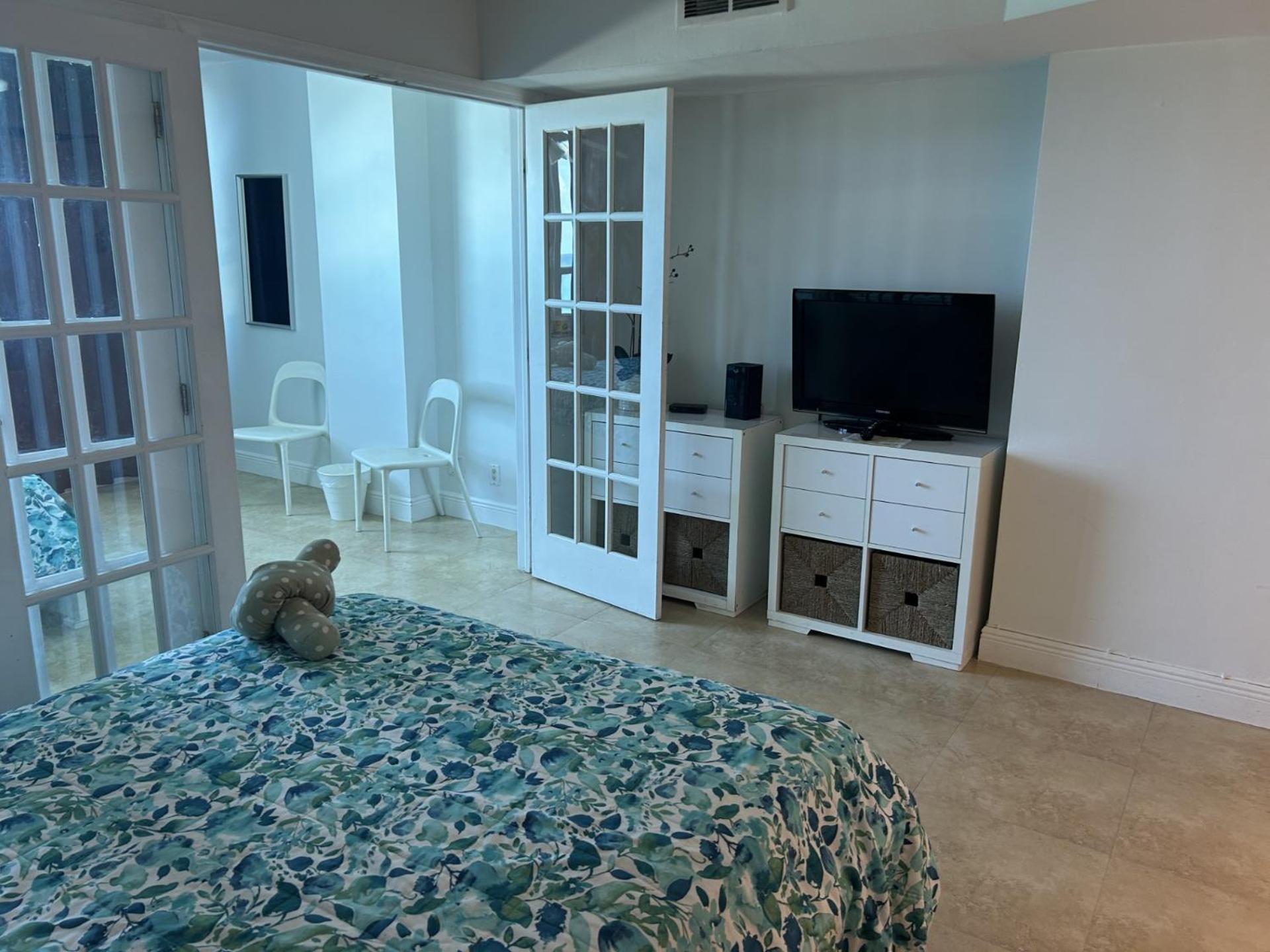 Ocean Front Units Appartamento Miami Beach