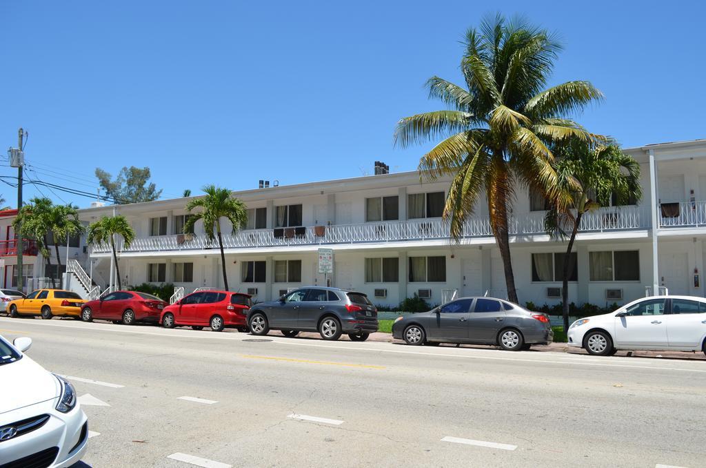 Juliana Club 3* Miami Beach