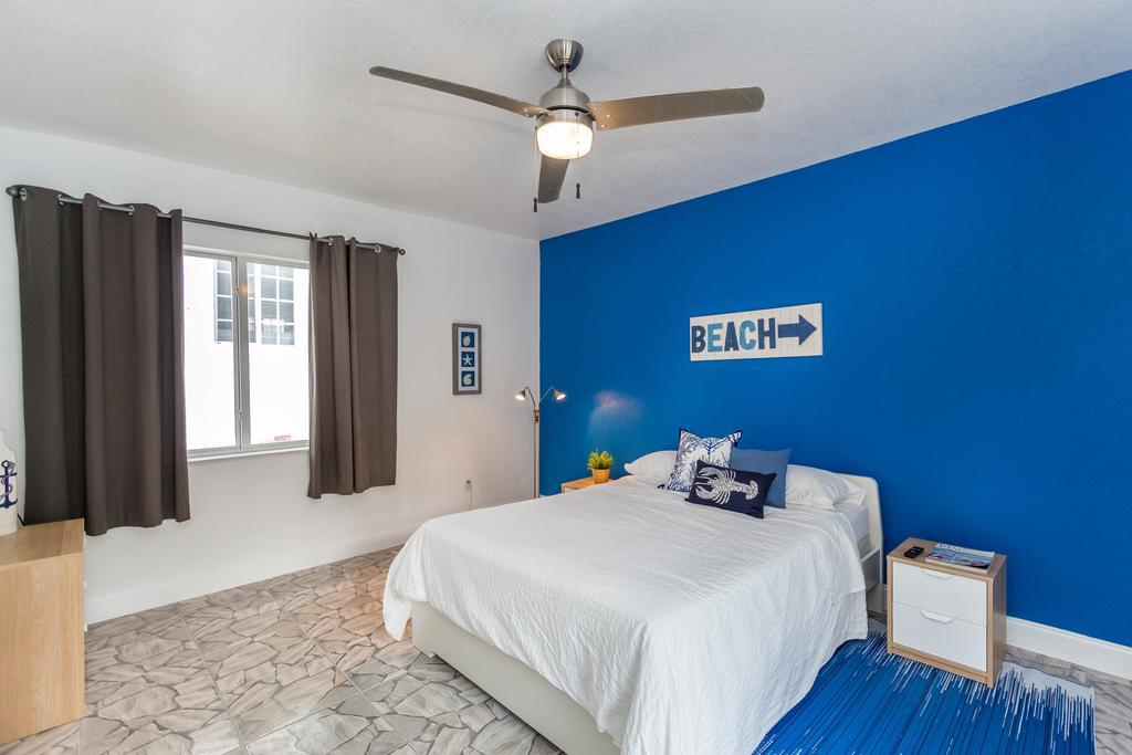 Colors Of South Beach Villa *