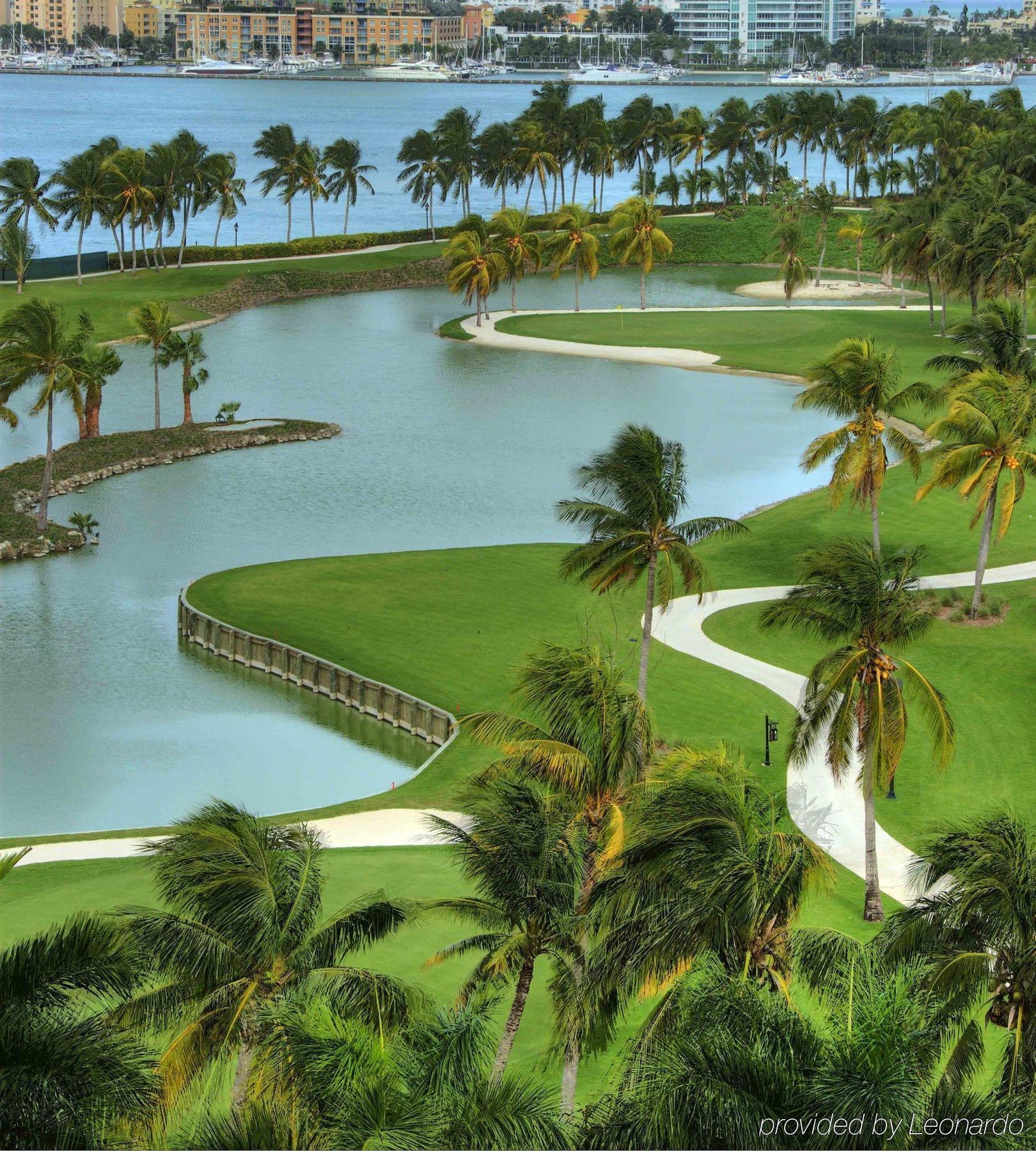 Resort Fisher Island Club And