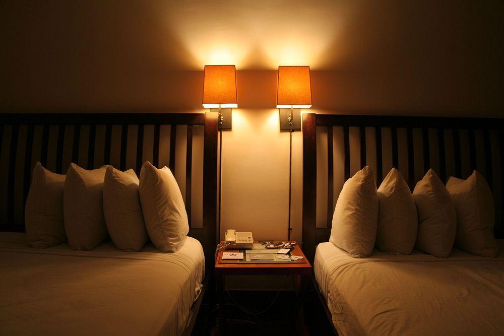 Century Hotel 3*