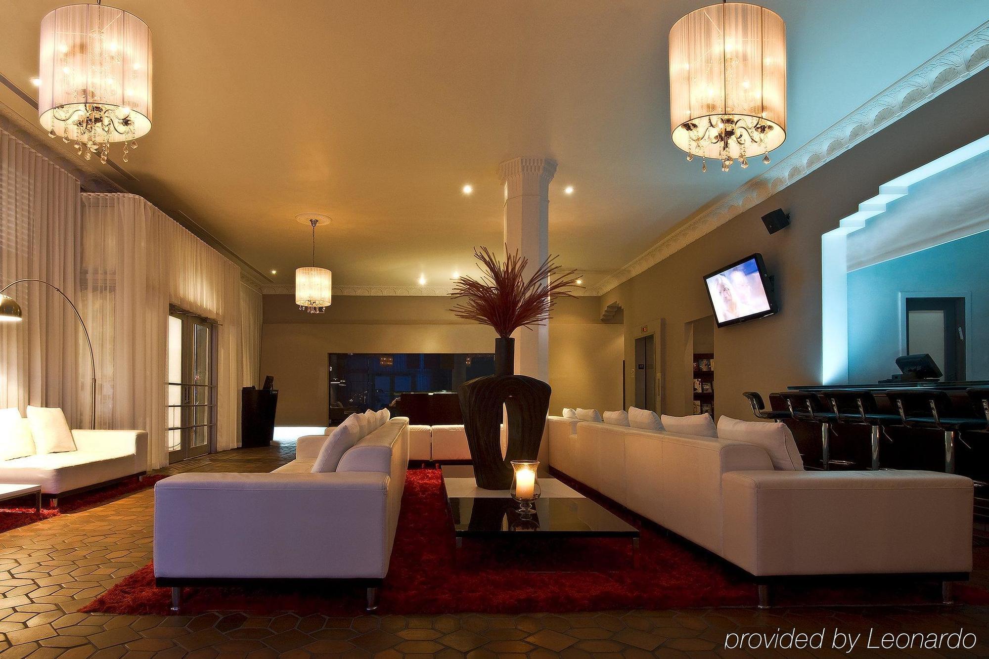 Hotel Clinton South