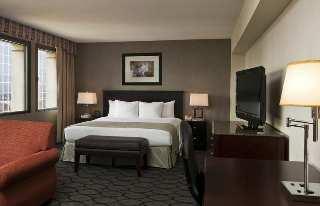 Hotel Penn Station