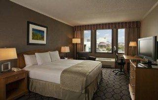 Hotel Penn Station Miami Beach