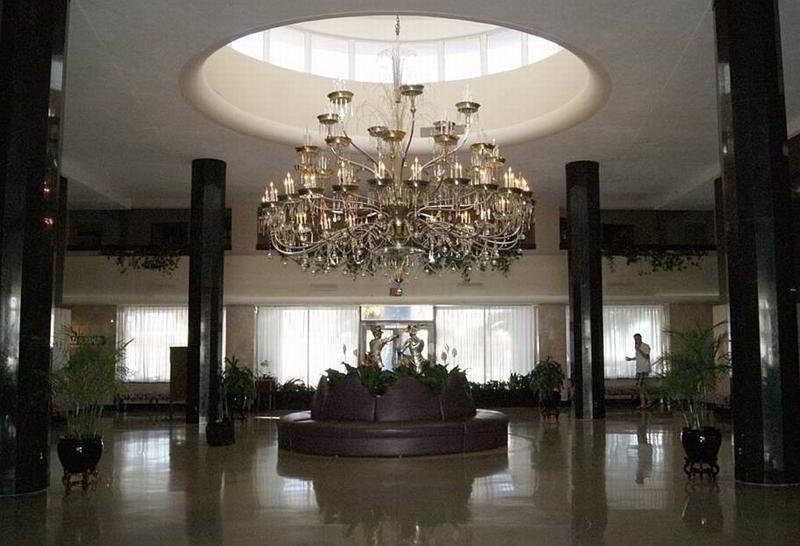 Sherry Frontenac Oceanfront Miami Beach