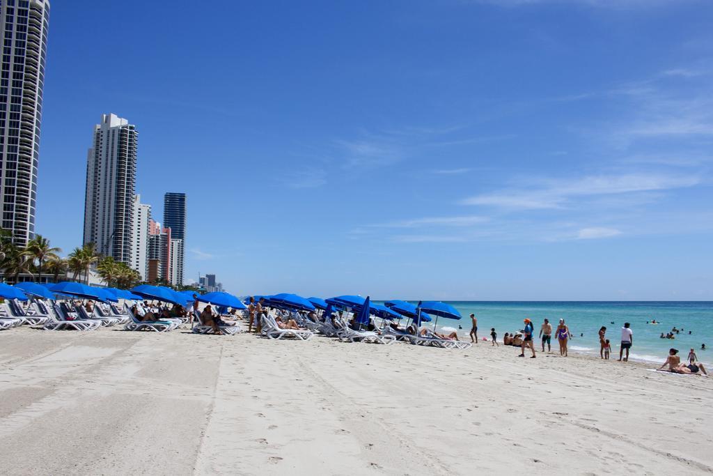 Aparthotel Oceanfront Contemporary Miami Beach