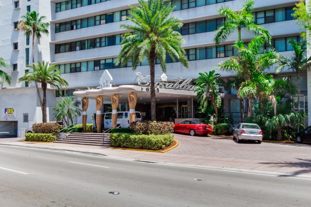 Ocean Front * Miami Beach