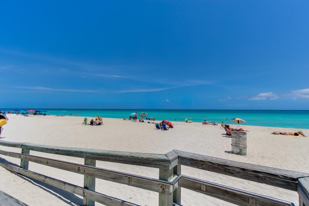 Ocean Front *