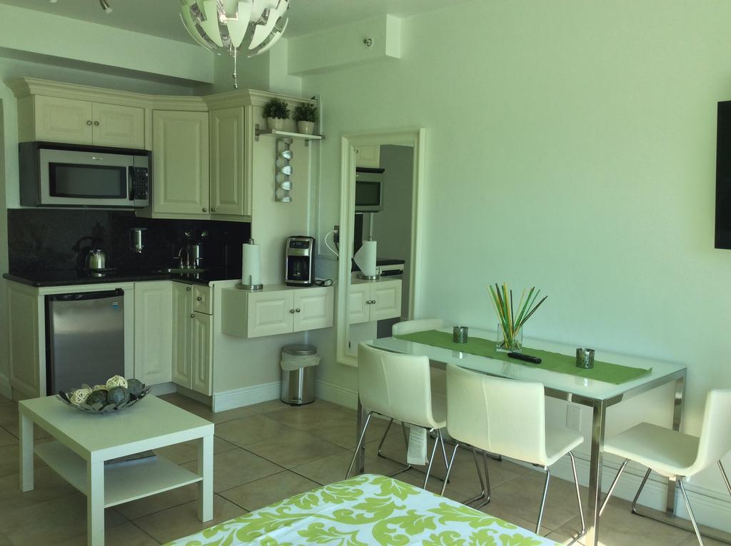 Suncoast I - Balcony Front Beach Appartamento Miami Beach