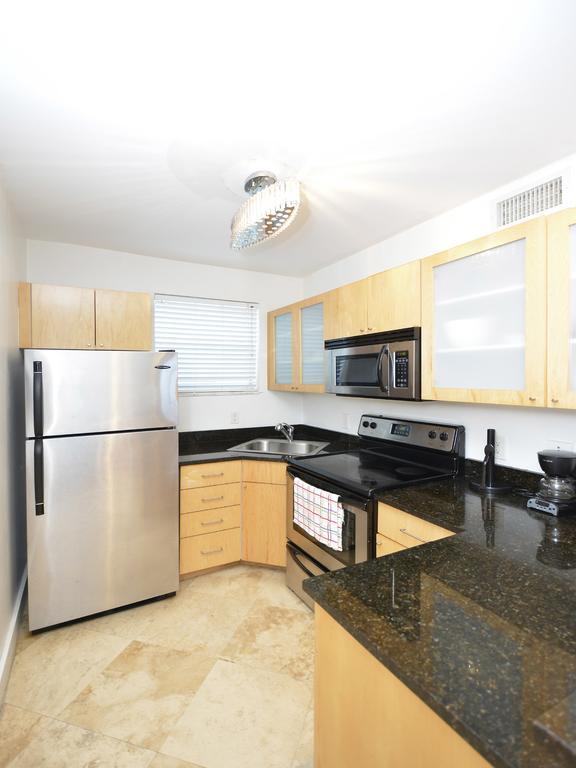751 Ocean Walk Miami Beach