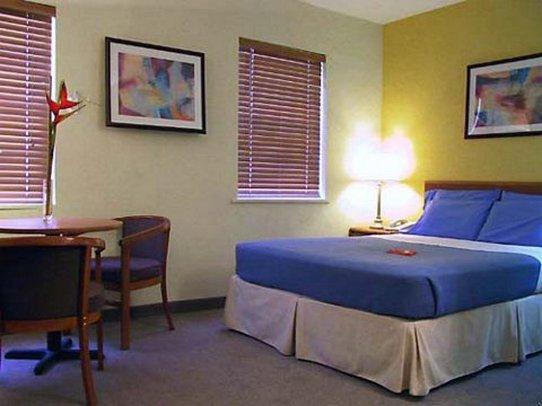 Life House, South Of Fifth Hotel 4*