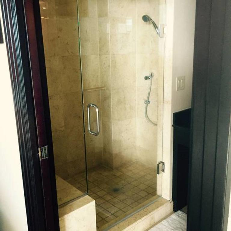 Apartment Penthouse Portofino Miami Beach