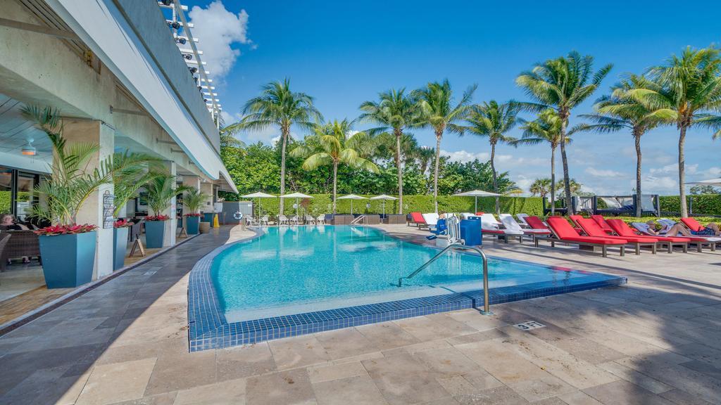 Beachfront Bentley One Bedroom With Balcony And Access Appartamento