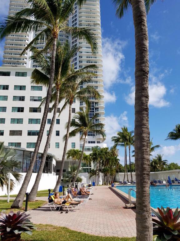 Appartamento Suncoast I - Balcony Front Beach