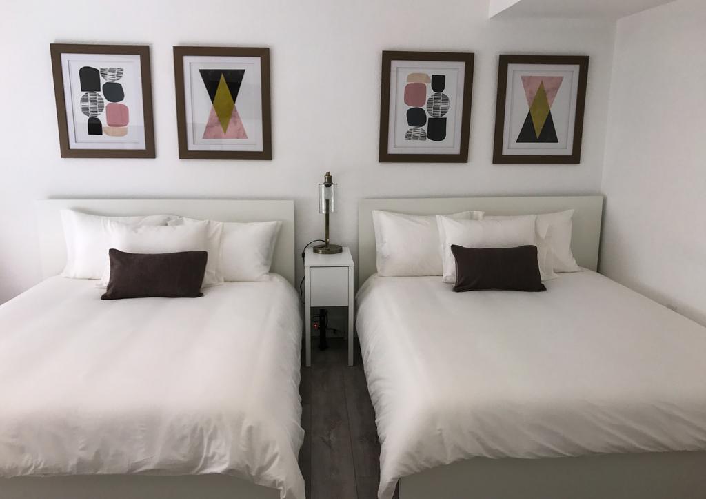 A Block From The Beach- Miami Beach Apartment *