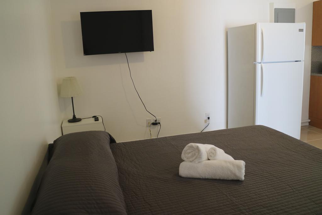 Beach Corner Hotel
