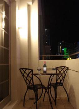 Westover Arms Miami Beach