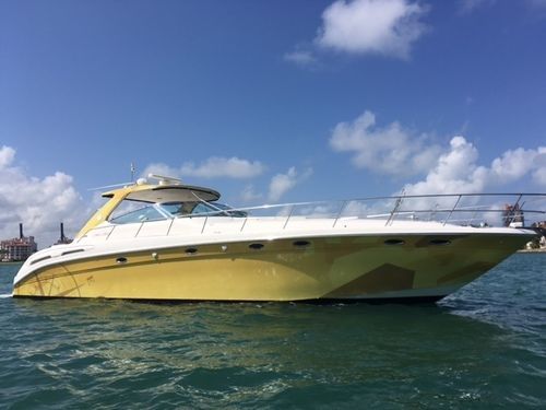 Miami Luxury Yacht Charters Hotel 4*