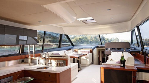 Miami Luxury Yacht Charters 4*