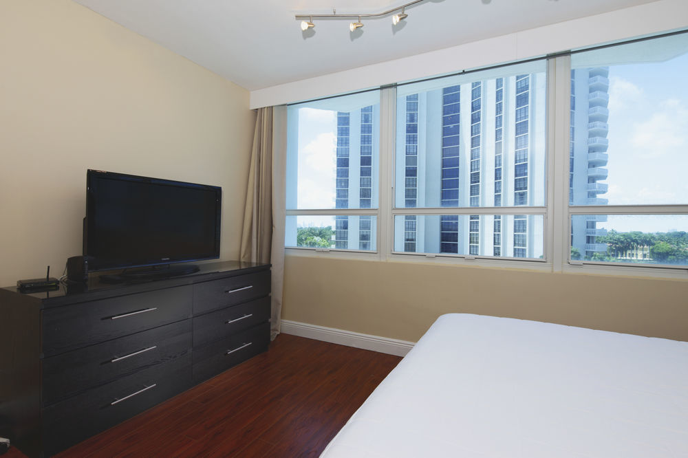 Castle Beach By New Point Miami Hotel 3*