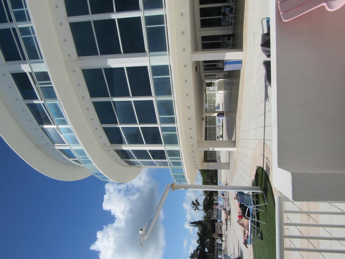 Katy, Beachfront Apartamento *