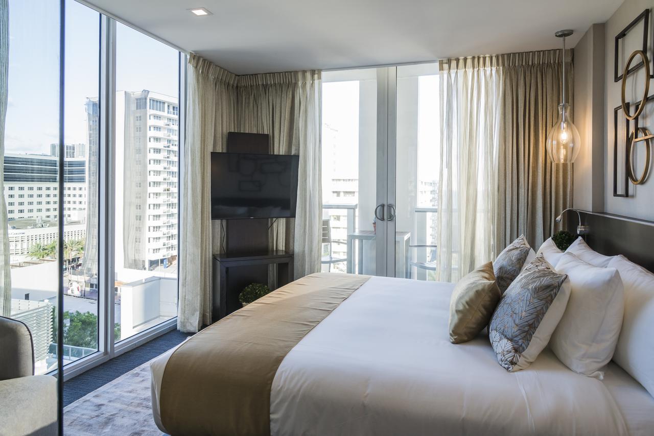 Hotel Iberostar Waves Berkeley Shore 4*