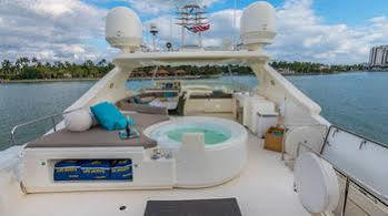 Miami Luxury Yacht Charters 4*