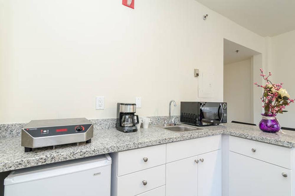 Ocean Drive Historic Building Minutes Walk To The Beach. Apartamento