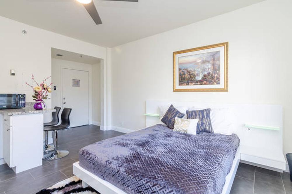 Ocean Drive Historic Building Minutes Walk To The Beach. Apartamento