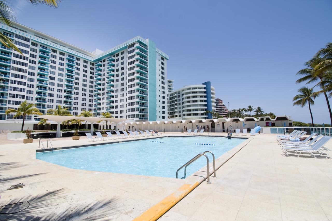 Oceanfront Contemporary 4* Miami Beach