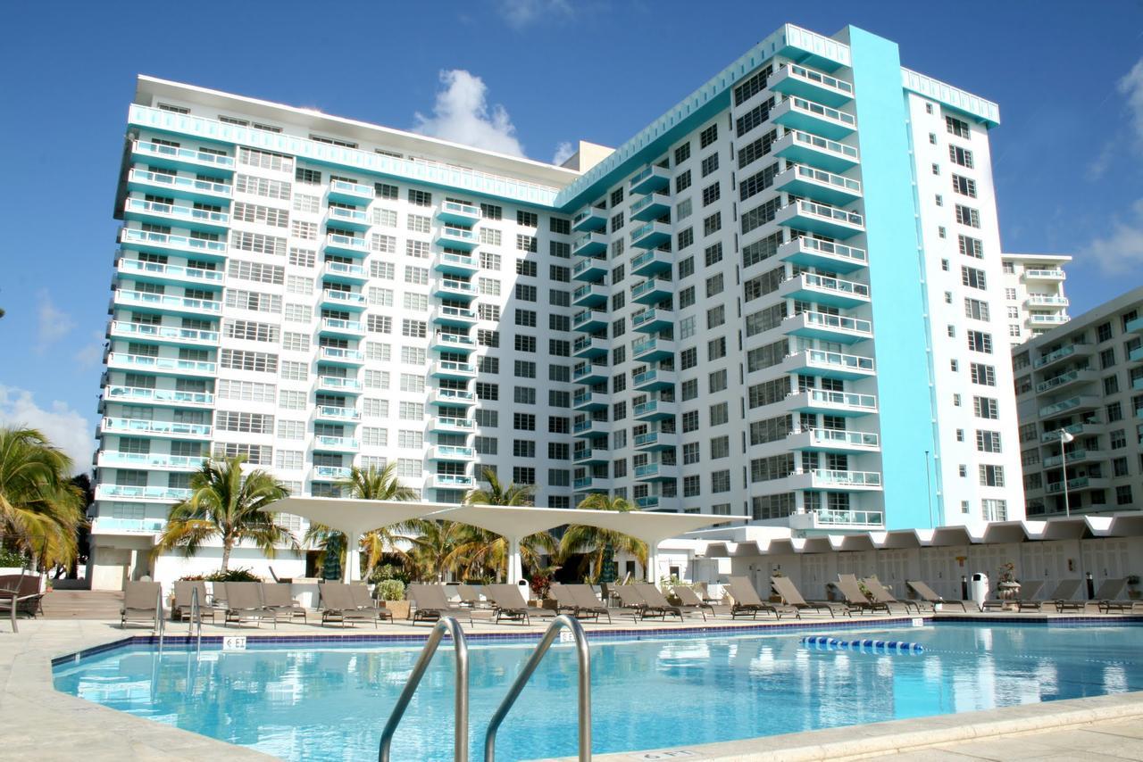 Oceanfront Contemporary 4*